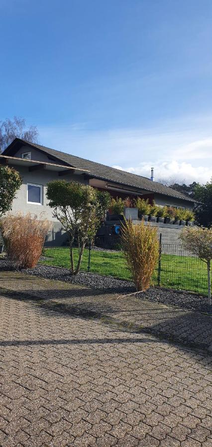 Ferienwohnung Maarburg Ulmen Экстерьер фото